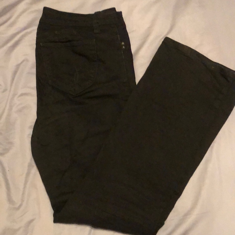 WannaBettaButt YMI Black Bootcut Jeans, size 11